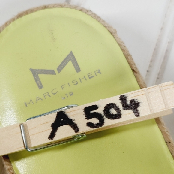 Marc Fisher LTD Jaimee Slip On Leather Green Summer Sandals A504 - Picture 13 of 13